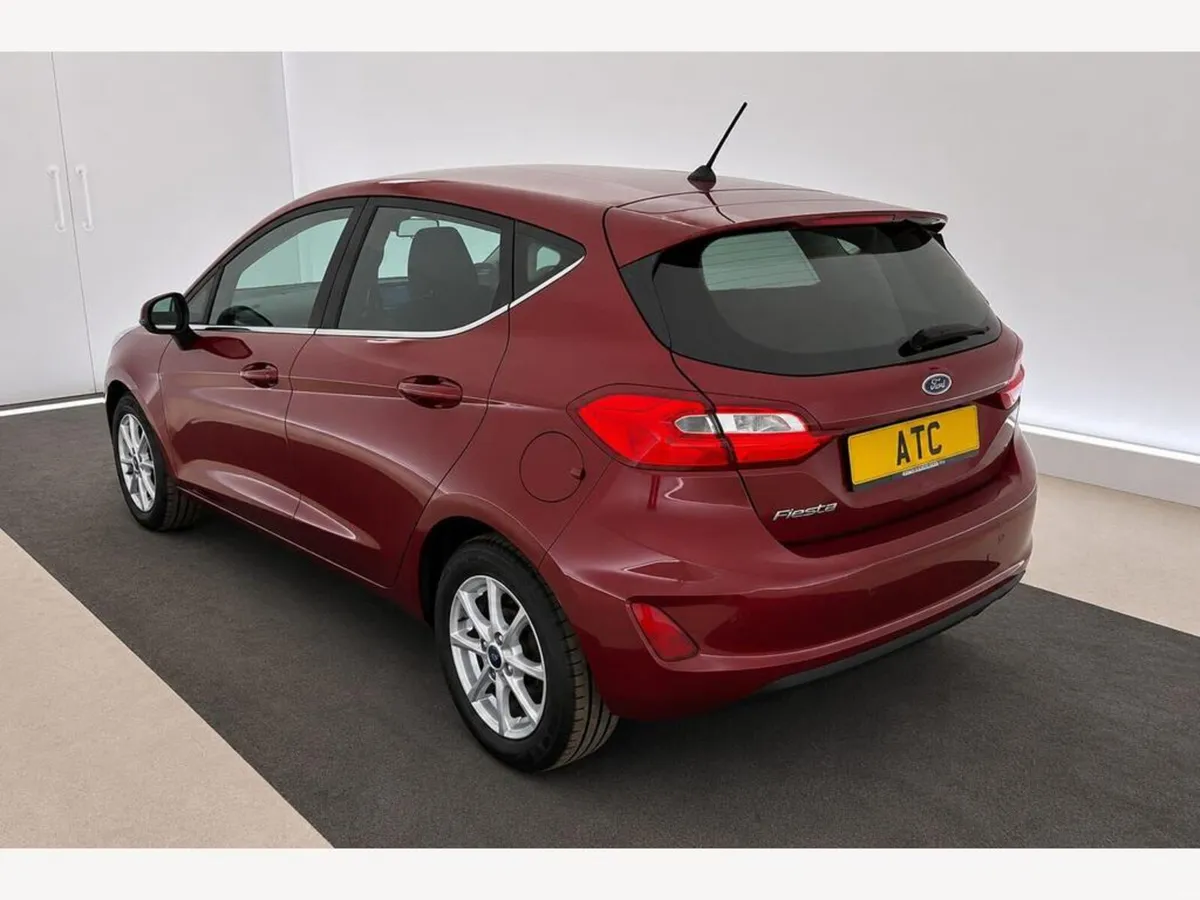 2018 Ford Fiesta Ti-VCT Zetec - Image 3