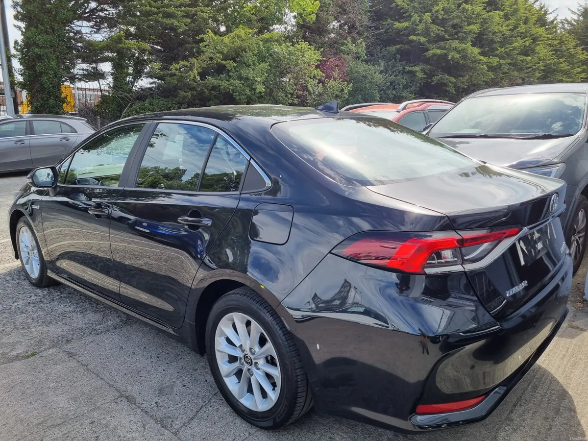 2021 TOYOTA COROLLA ICON TECH VVT-I PETROL HYBRID - Image 4