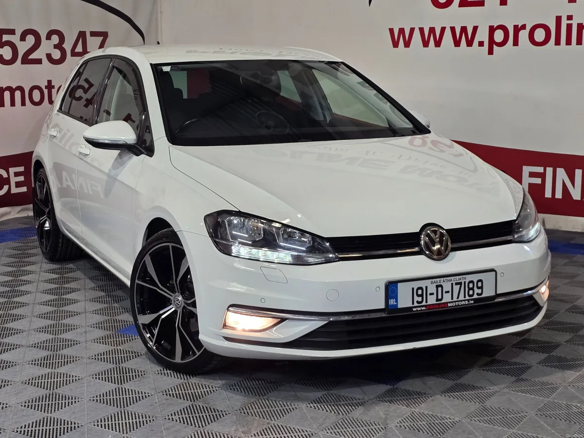 191 VW GOLF HIGHLINE 1.6 TDI MANUAL - Image 3