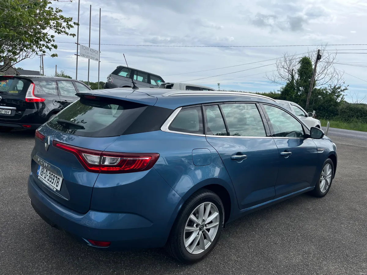 Renault Megane 2018 - Image 3