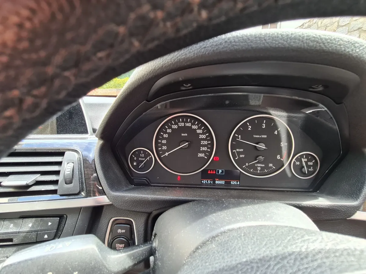 BMW 4-Series 2016 - Image 2
