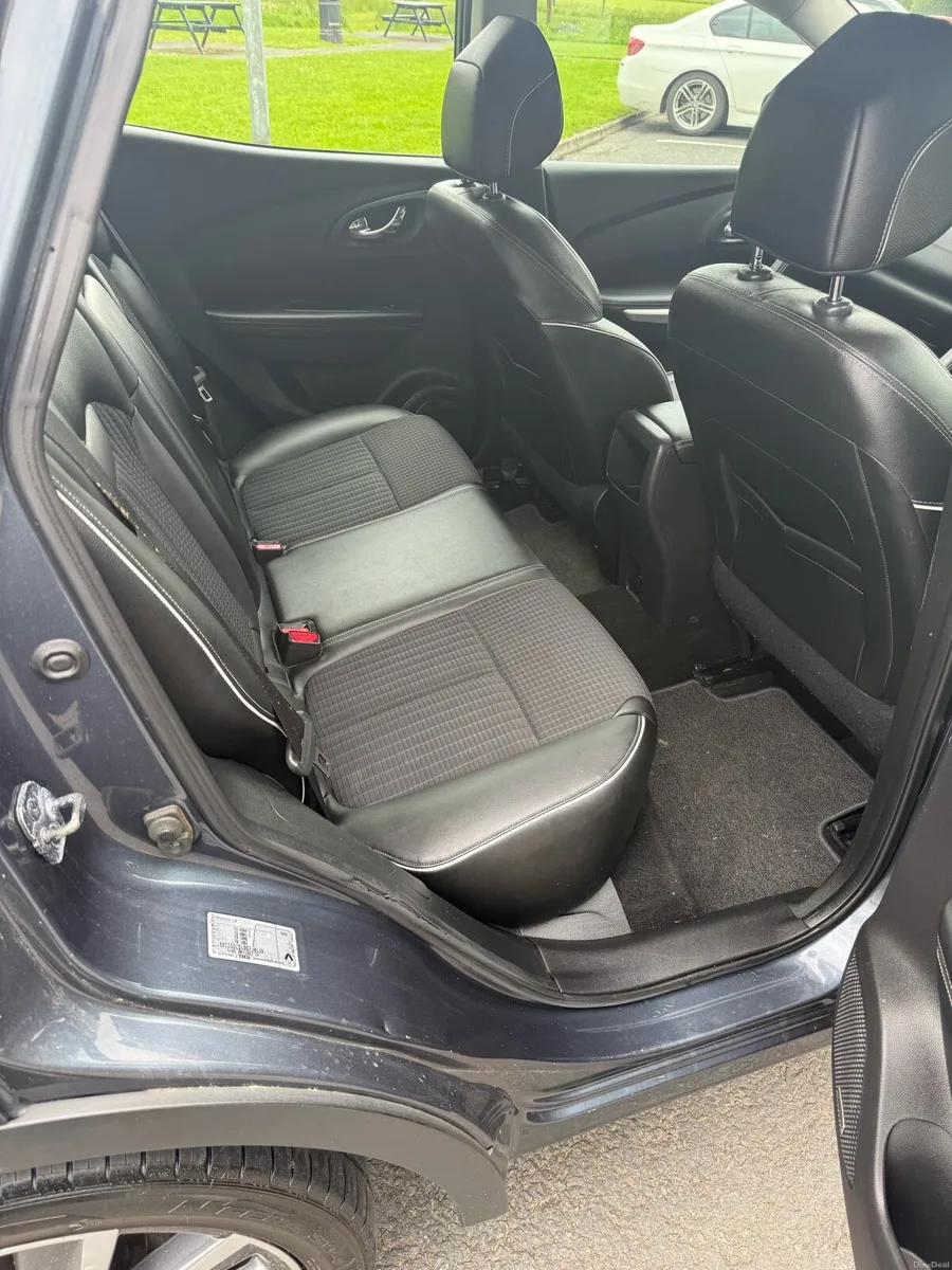 Renault Kadjar Signature 1.5 diesel auto NCT 05/28 - Image 6
