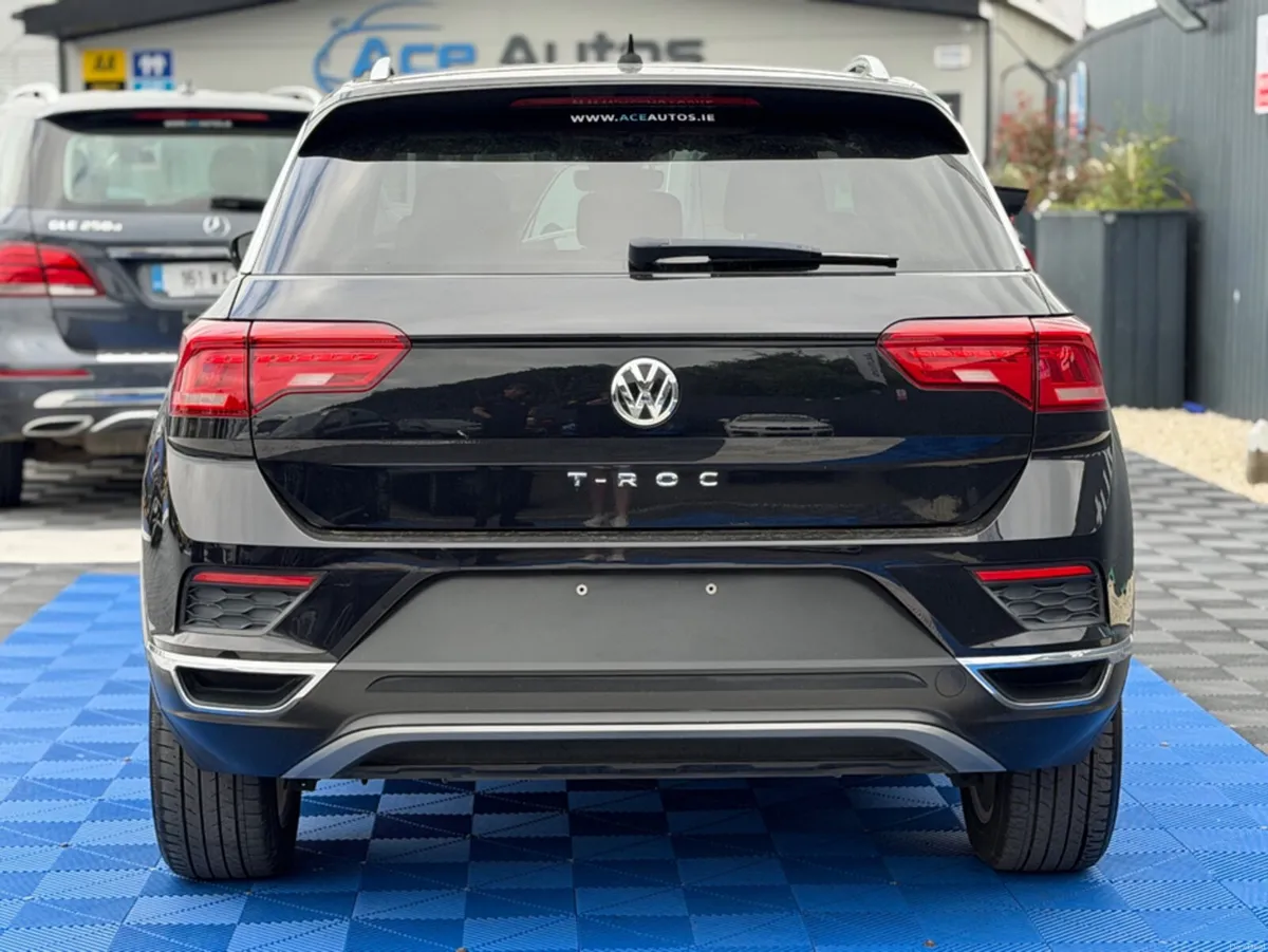 Volkswagen T-Roc SPORT - 2.0L DIESEL - AUTO - 12M - Image 6