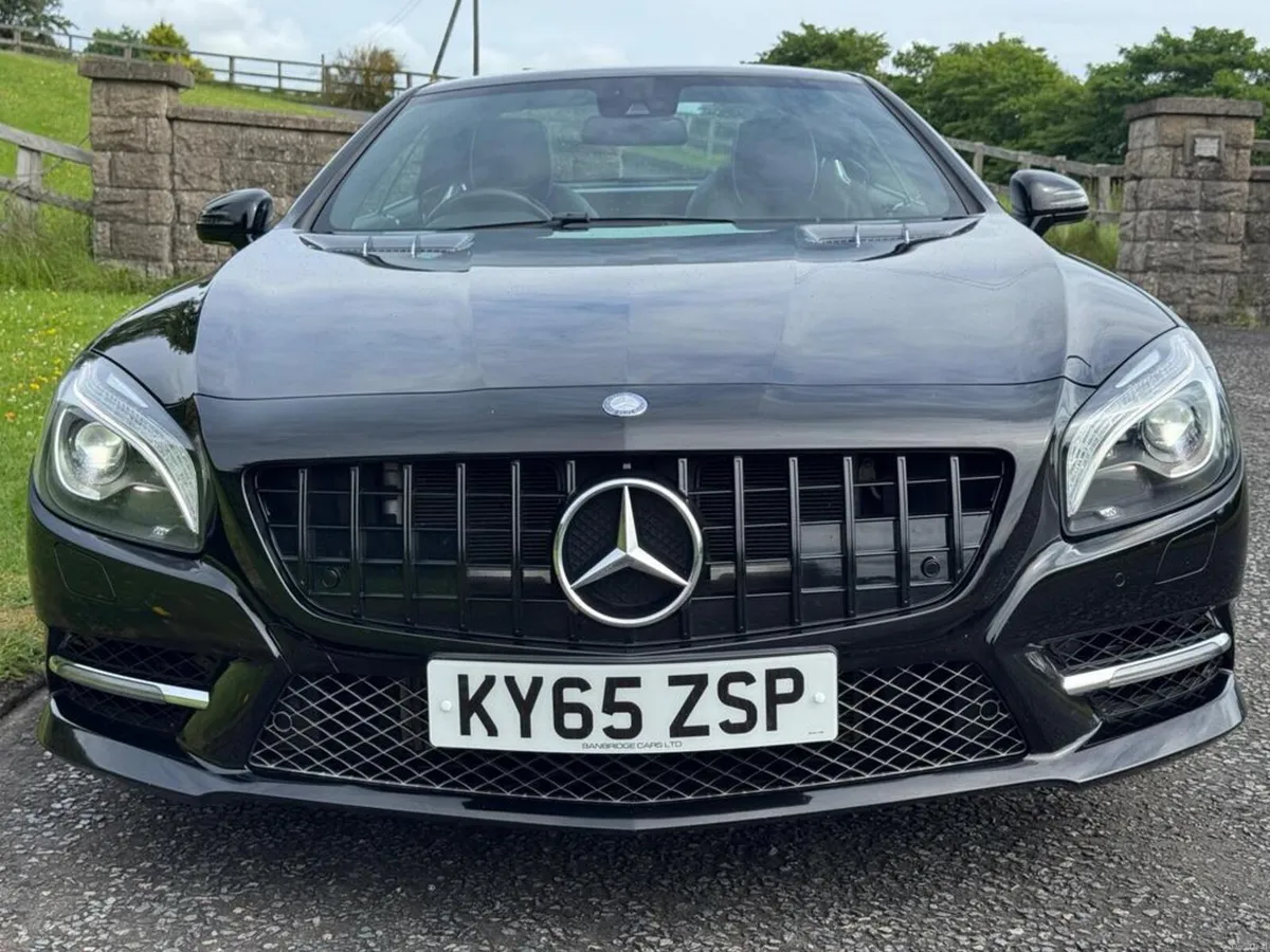 2015 Mercedes-Benz SL400 3.0V6 AMG Sport - Image 2