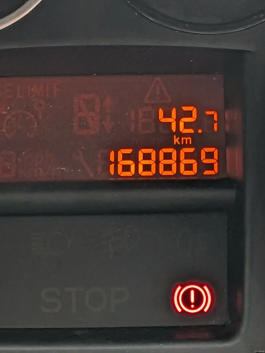 Peugeot 308 - Image 4