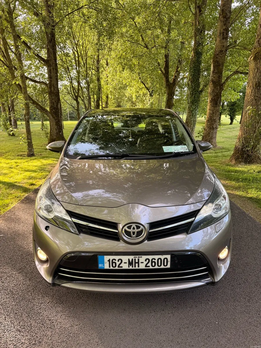 2016 Toyota Verso 7 Seater Panoramic Roof - Image 5
