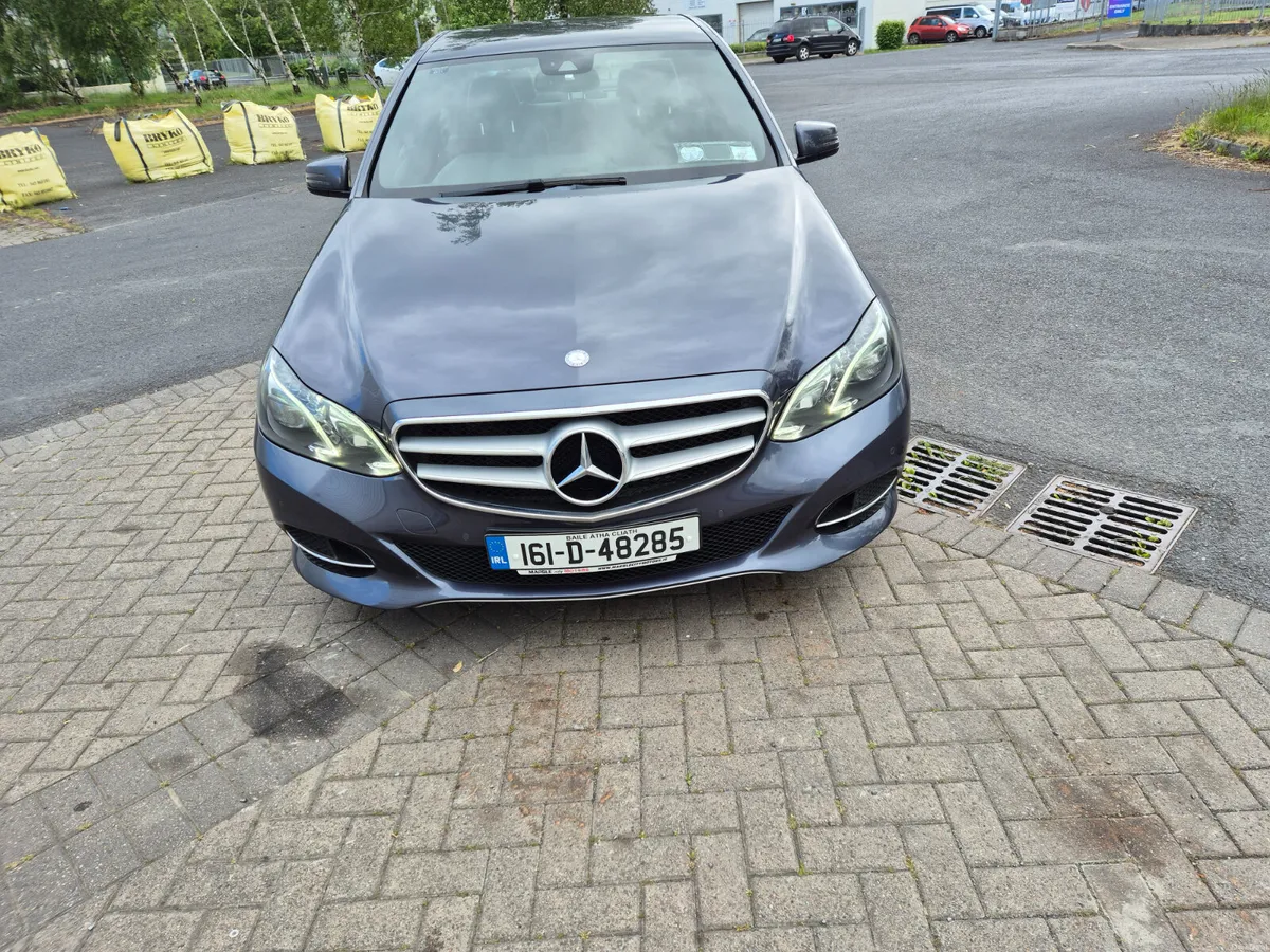 Mercedes-Benz E220 Bluetec.Diesel. Automatic RTD - Image 1