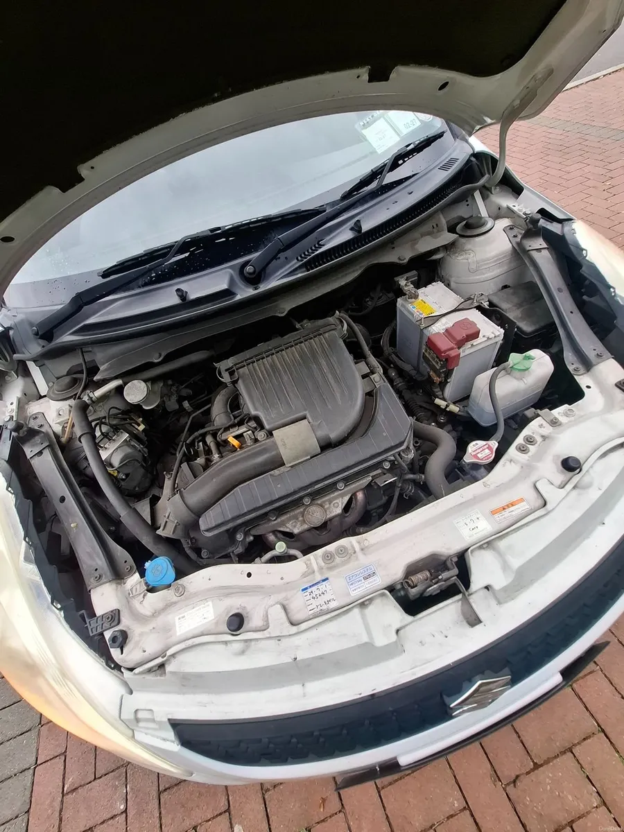 Suzuki Swift 2012 - Image 3