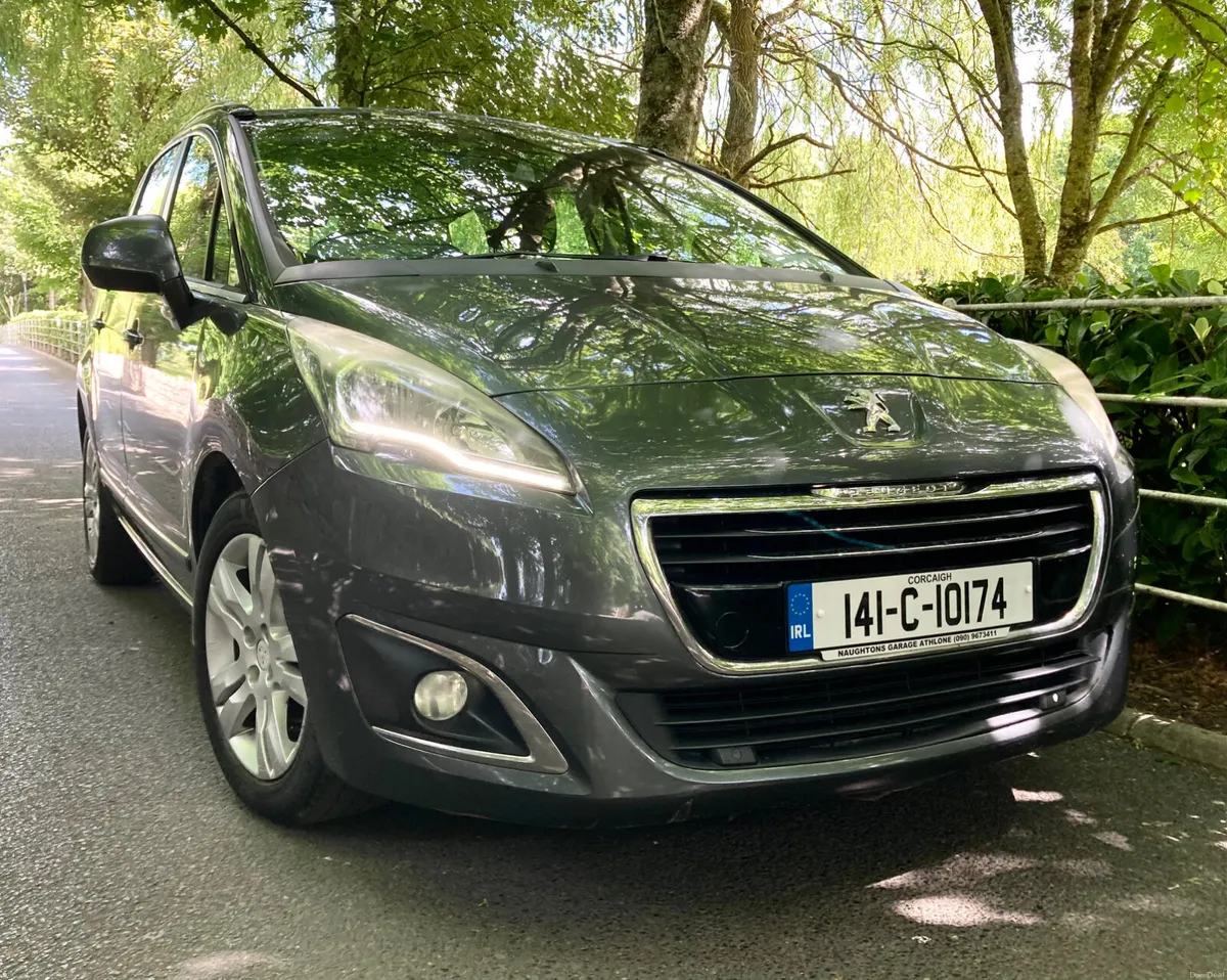 Peugeot 5008 SUV 7 Seater Deluxe Edition - Image 2