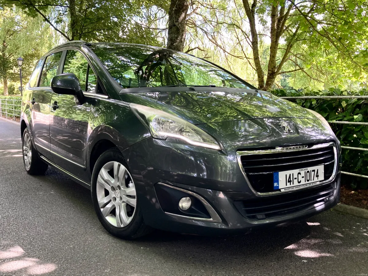 Peugeot 5008 SUV 7 Seater Deluxe Edition - Image 3