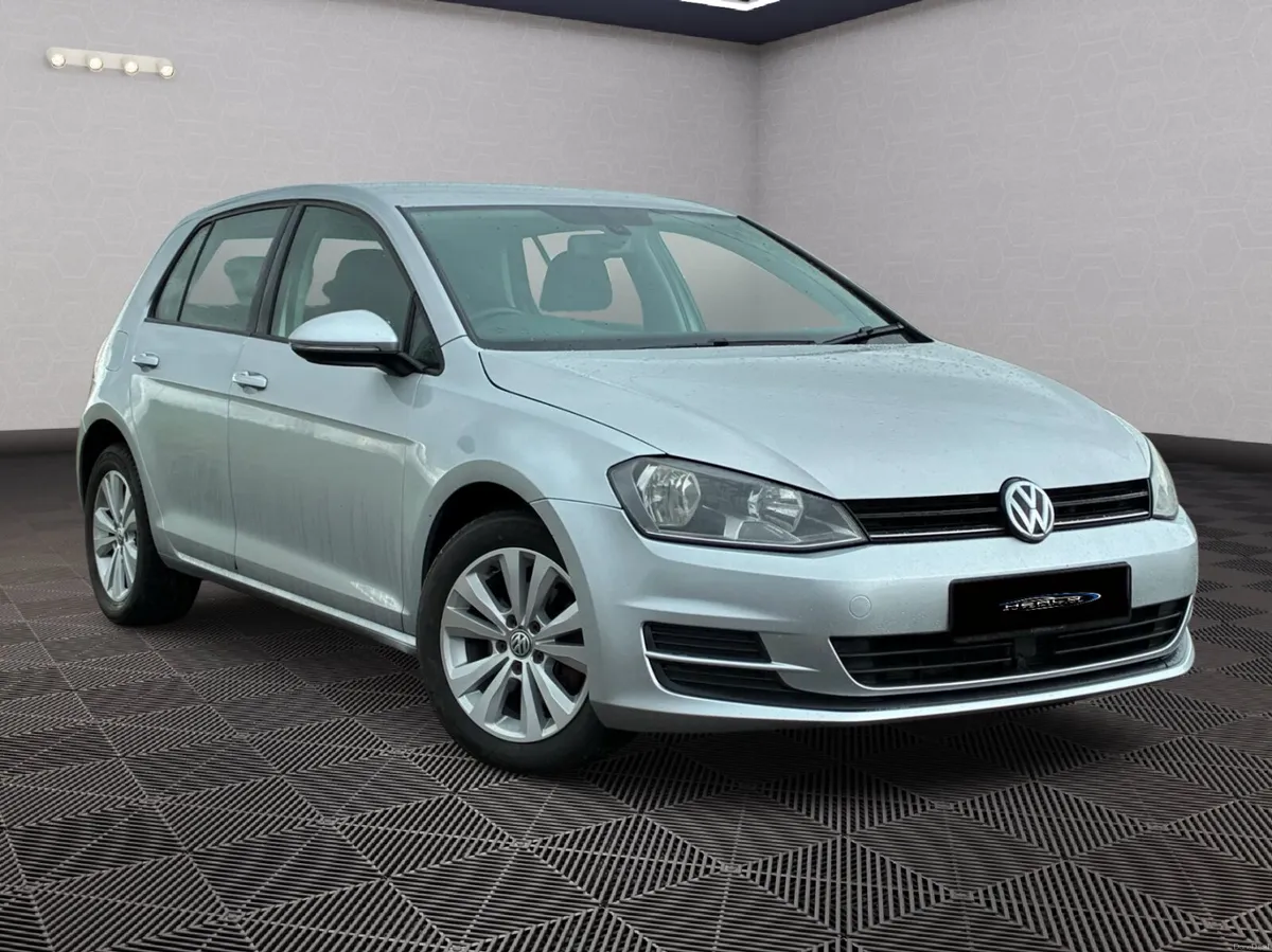VOLKSWAGEN GOLF 1.6 TDI SE BLUEMOTION. - Image 1