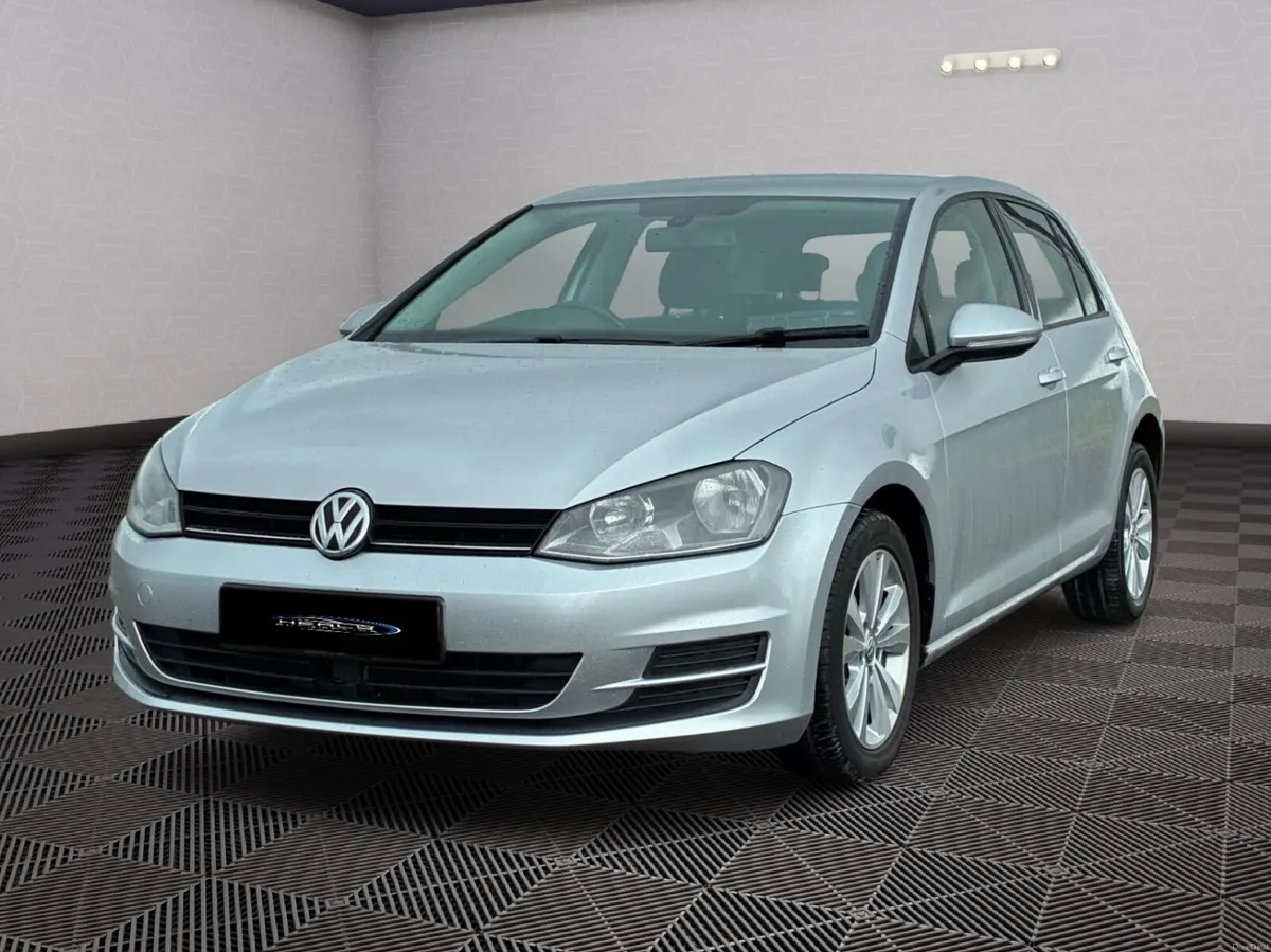 VOLKSWAGEN GOLF 1.6 TDI SE BLUEMOTION. - Image 3