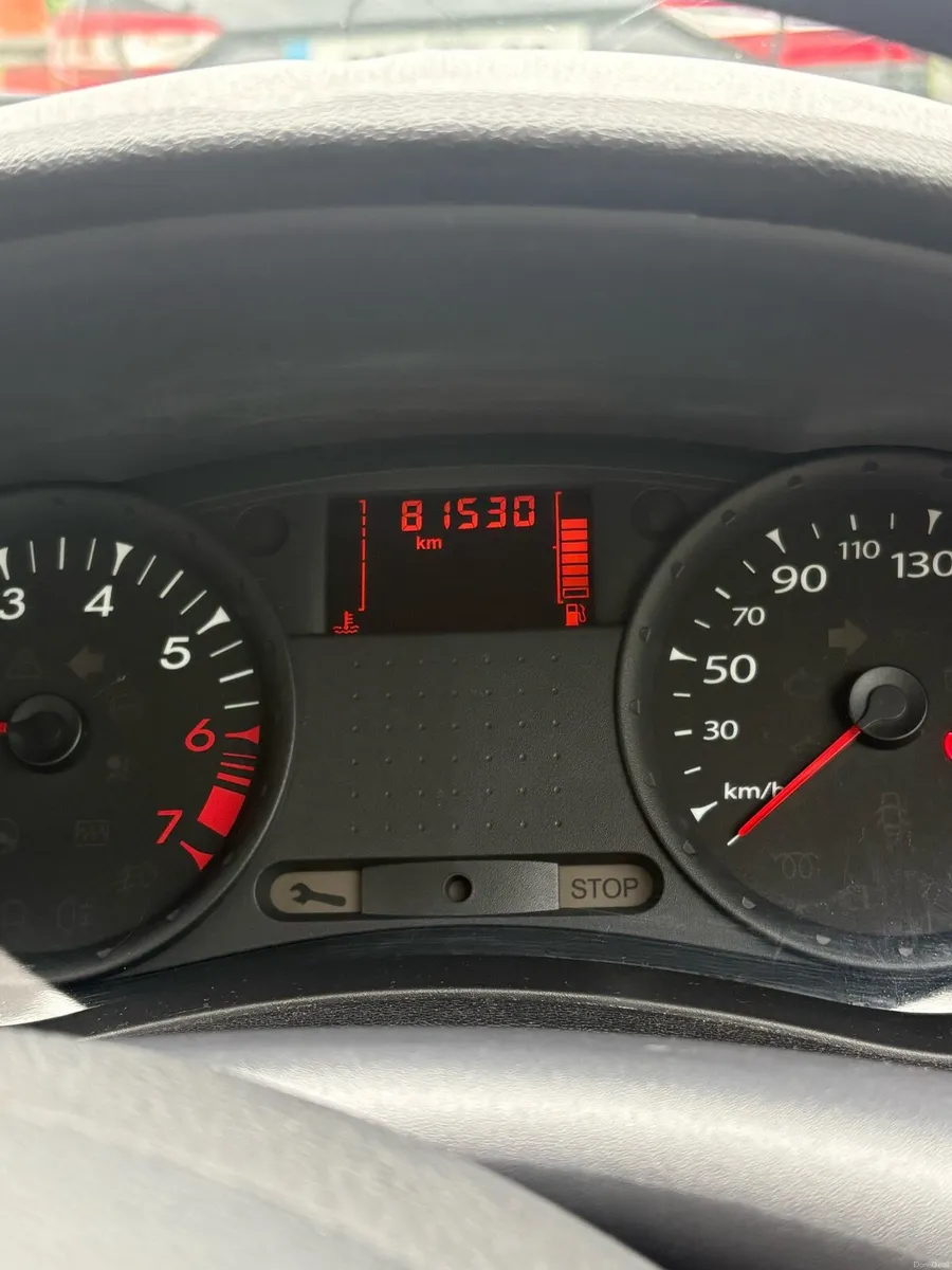 Renault Clio - Image 4