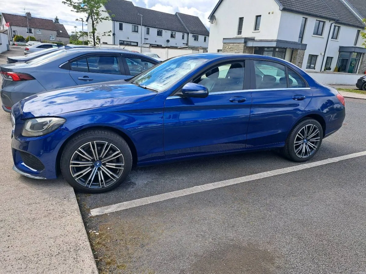 Mercedes C Class - Image 2