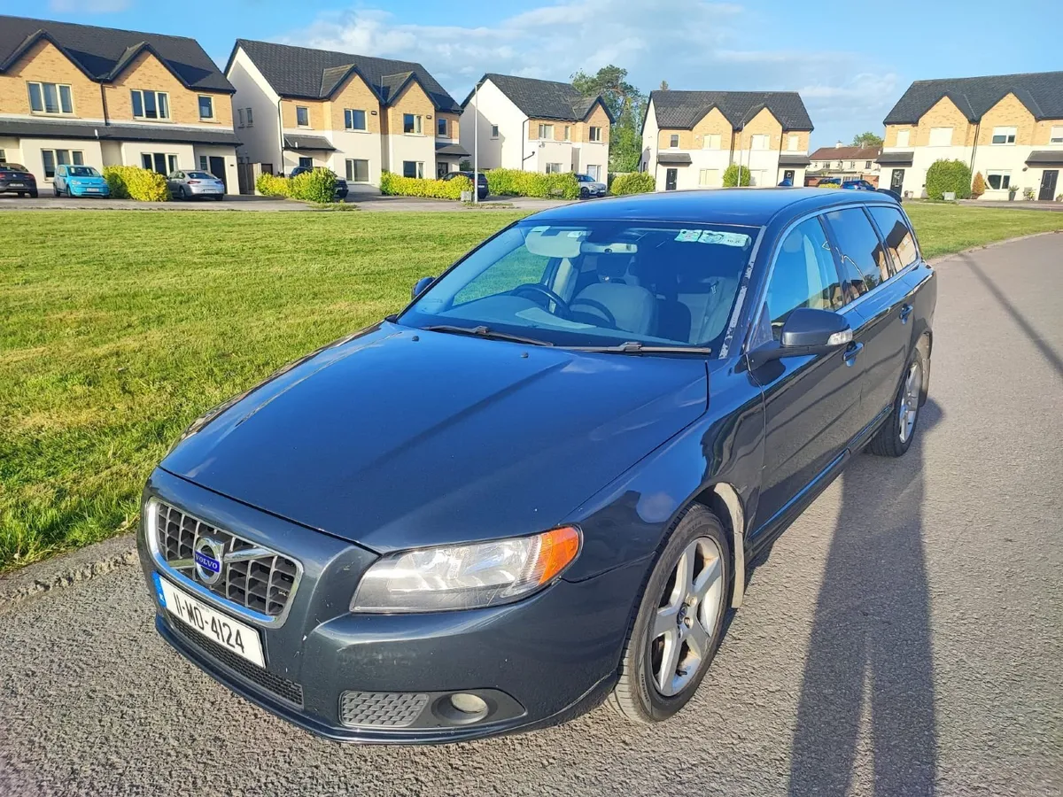 Volvo V70 D5 - 212BHP - Image 2