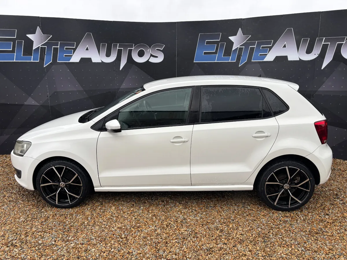 Volkswagen Polo 1.2 TSI DSG LOW KM'S 2013 - Image 3