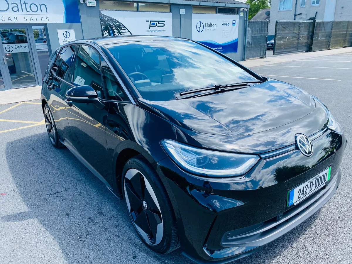 VOLKSWAGEN iD3 MATCH PRO S 77KWH LONG RANGE 2024 - Image 3