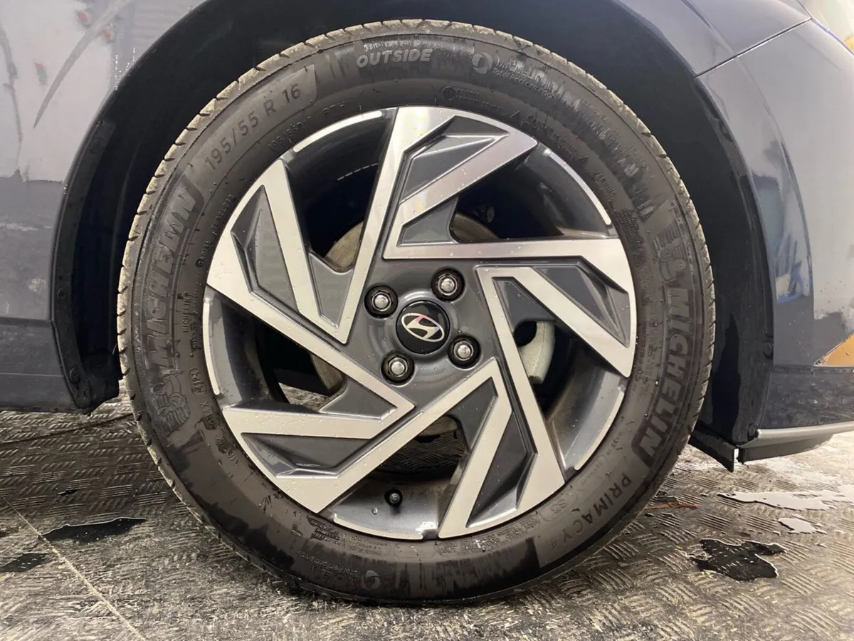 Hyundai i20 Deluxe Plus 1.2 Manual - Image 5