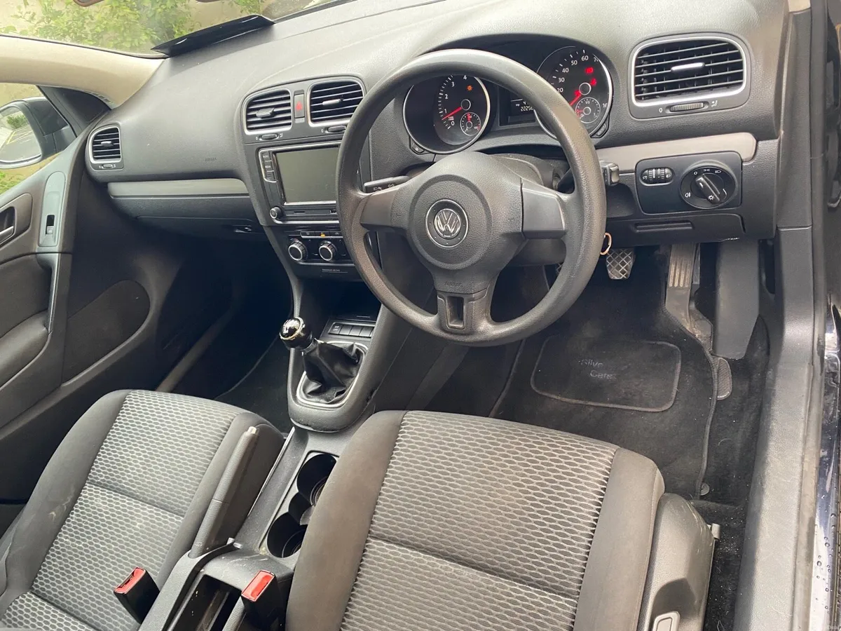 Volkswagen Golf MK5 1.4 Petrol - Image 3