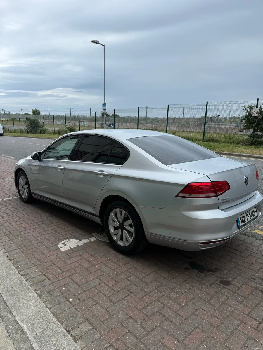 Volkswagen Passat 1.6TDI 120HP Automatic DSG - Image 4