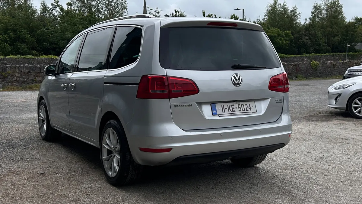Volkswagen Sharan 2011 automatic - Image 6