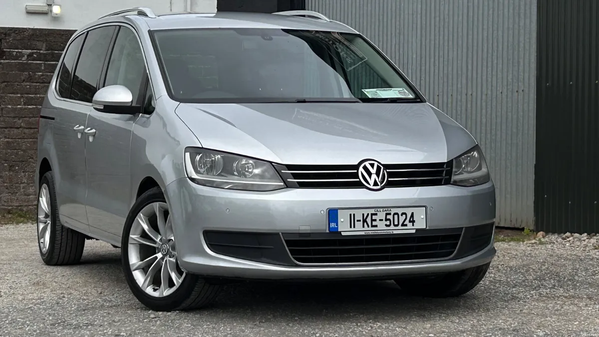 Volkswagen Sharan 2011 automatic - Image 1