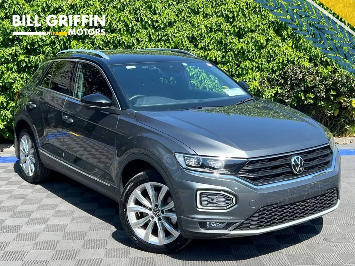 Volkswagen T-Roc SPORT 2.0 TDI AUTO // VERY LOW MI - Image 1