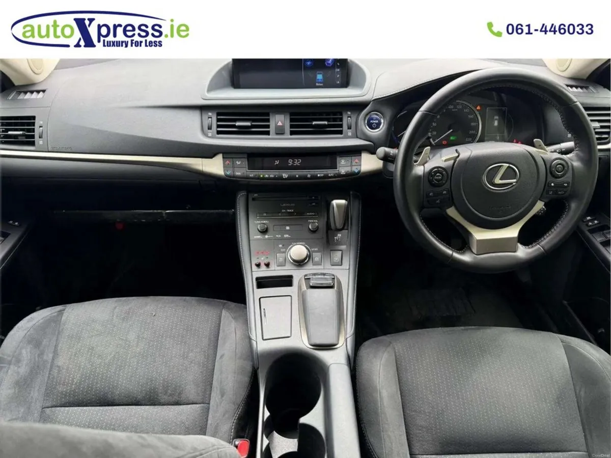 Lexus CT 1.8 Hybrid, Ultra Low mileage, Automatic - Image 4