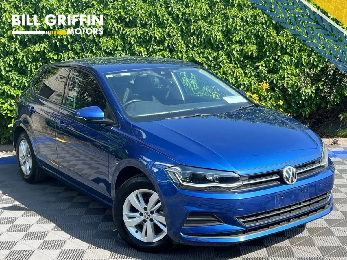 Volkswagen Polo COMFORTLINE 1.0 TSI AUTO // APPLE - Image 1