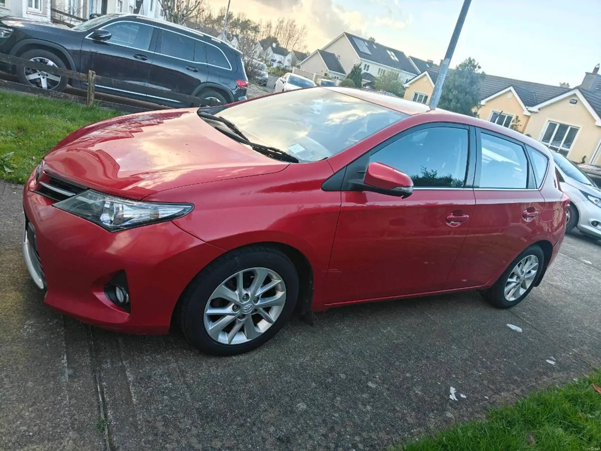 Toyota Auris Diesel – Automatic (AMT) – NOT Manual - Image 4