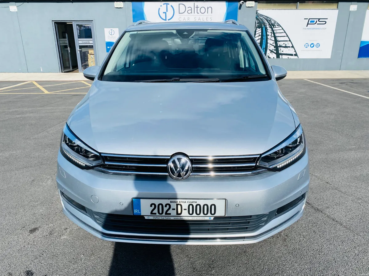 VOLKSWAGEN TOURAN HIGHLINE DSG 7 SEATER 2020 (202) - Image 2