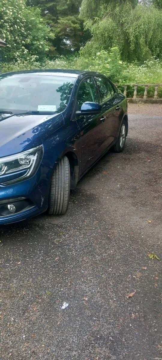 Car - Image 3