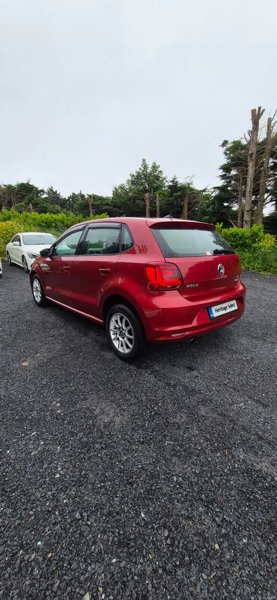 VOLKSWAGEN POLO AUTOMATIC 2015 - Image 5