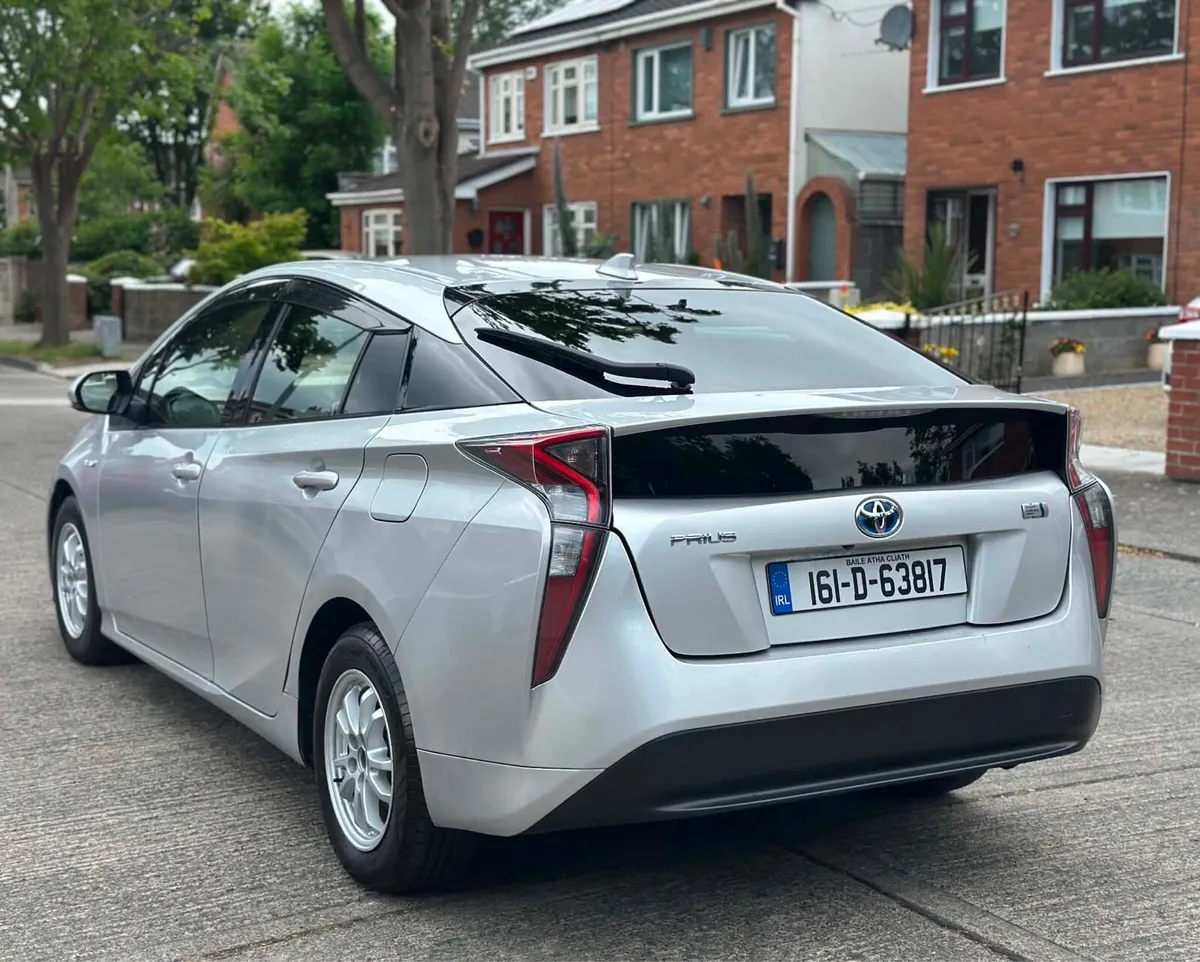 Toyota prius 2016 hybrid Nct 10-26 Tax 10-26 - Image 4