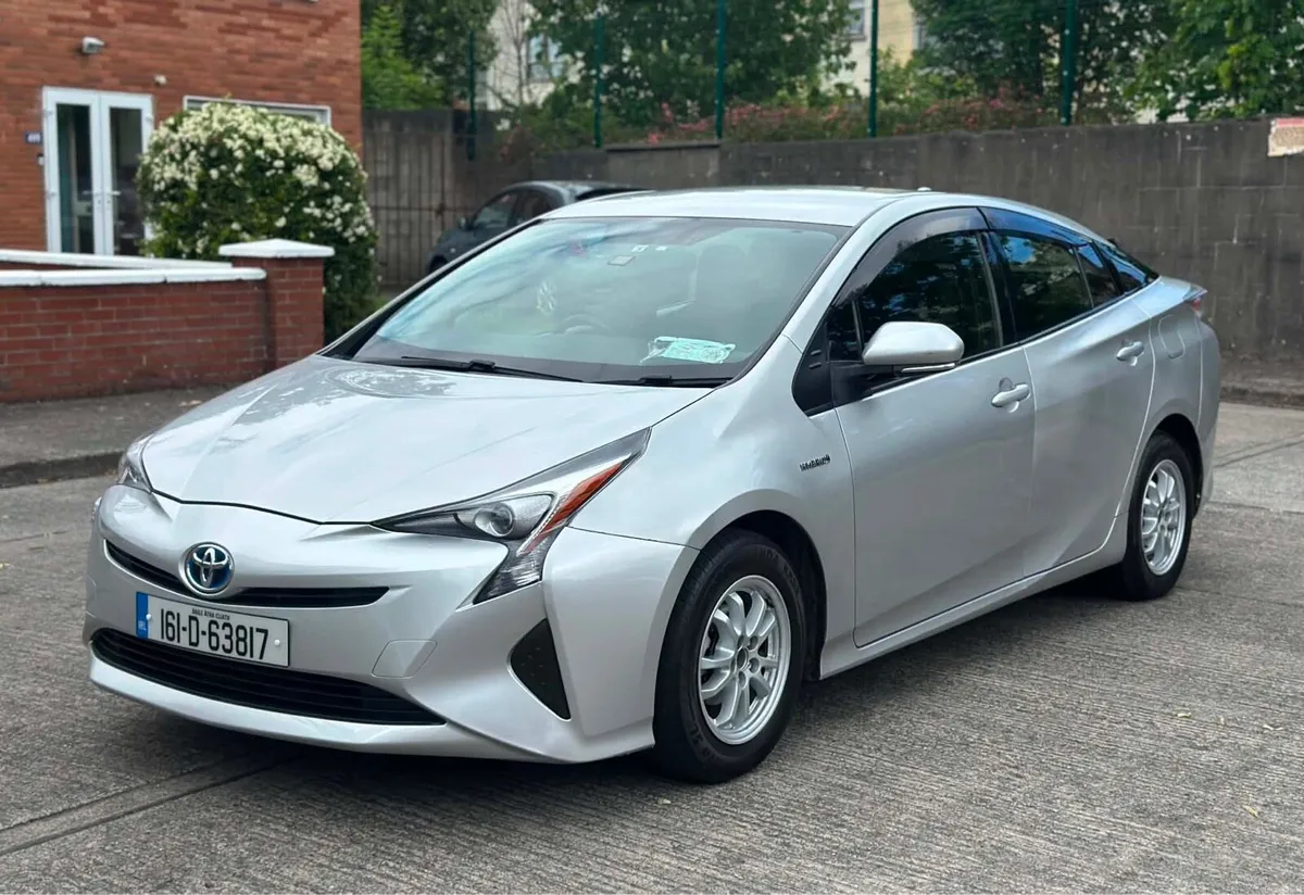 Toyota prius 2016 hybrid Nct 10-26 Tax 10-26 - Image 3