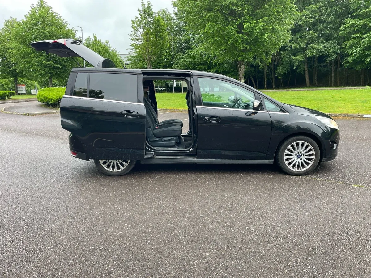 Ford Grand C-Max 1.6tdci Titanium 2 owners NCT&Tax - Image 4