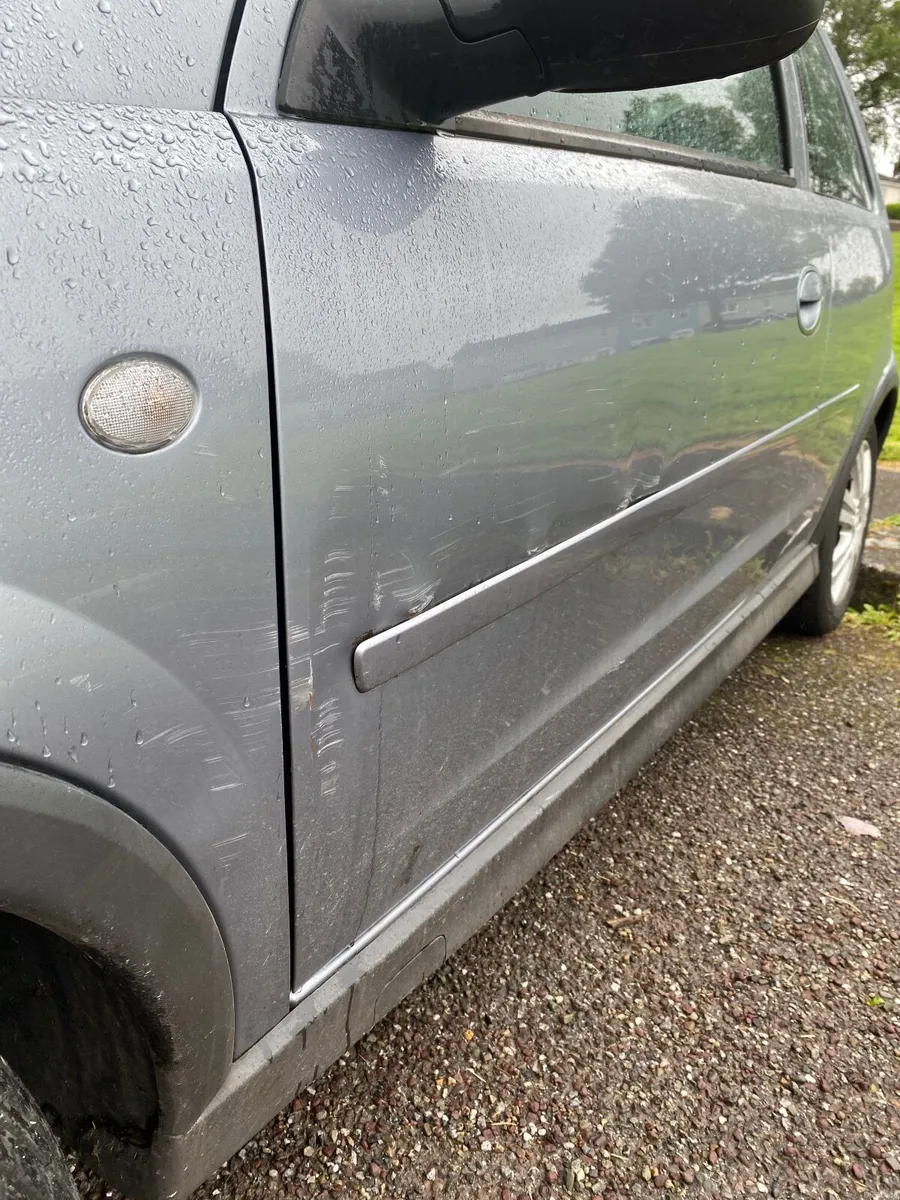Opel Corsa 2006 driving perfect as new - Image 3