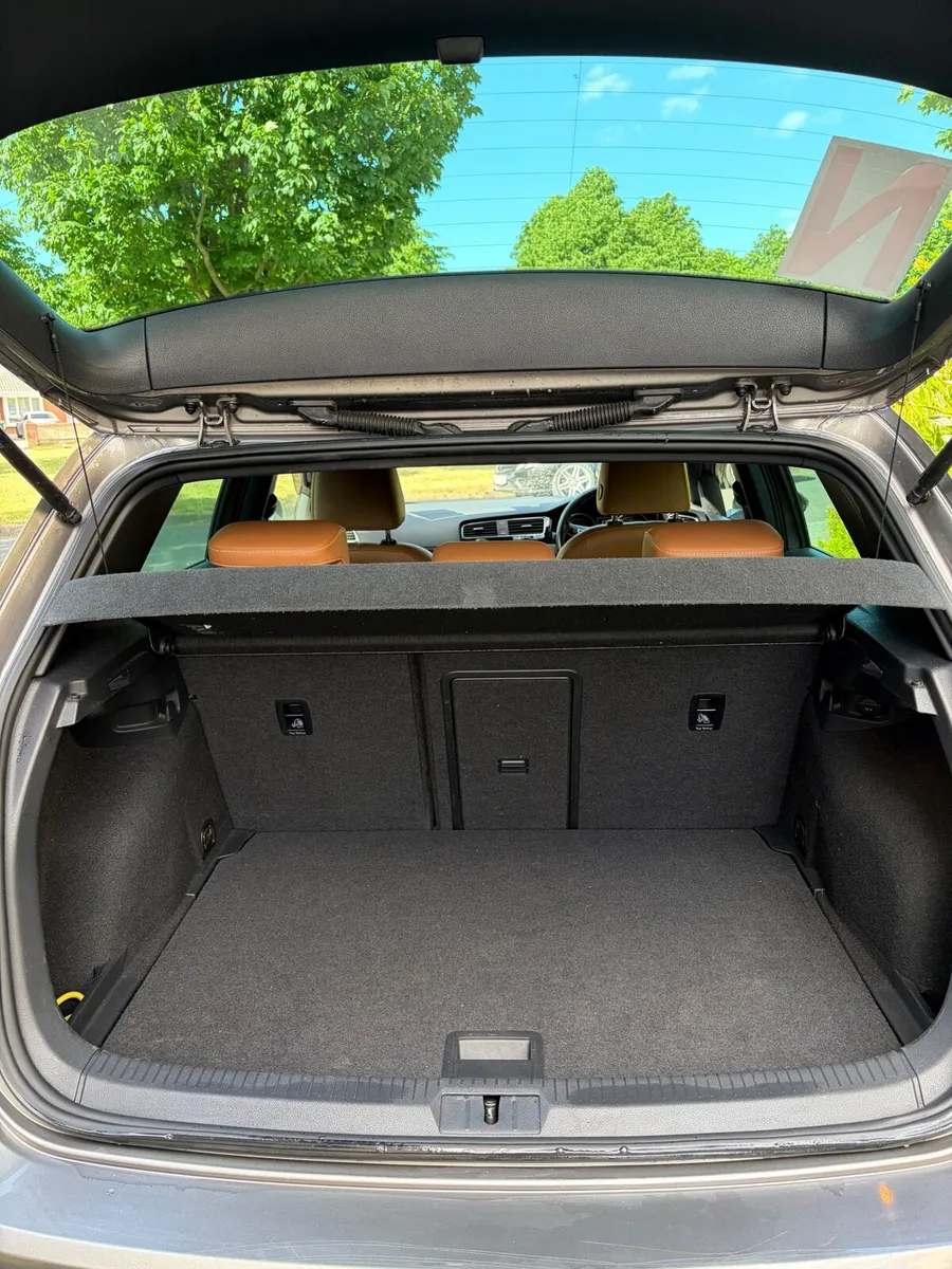 Volkswagen Golf Milano Edition - Image 3