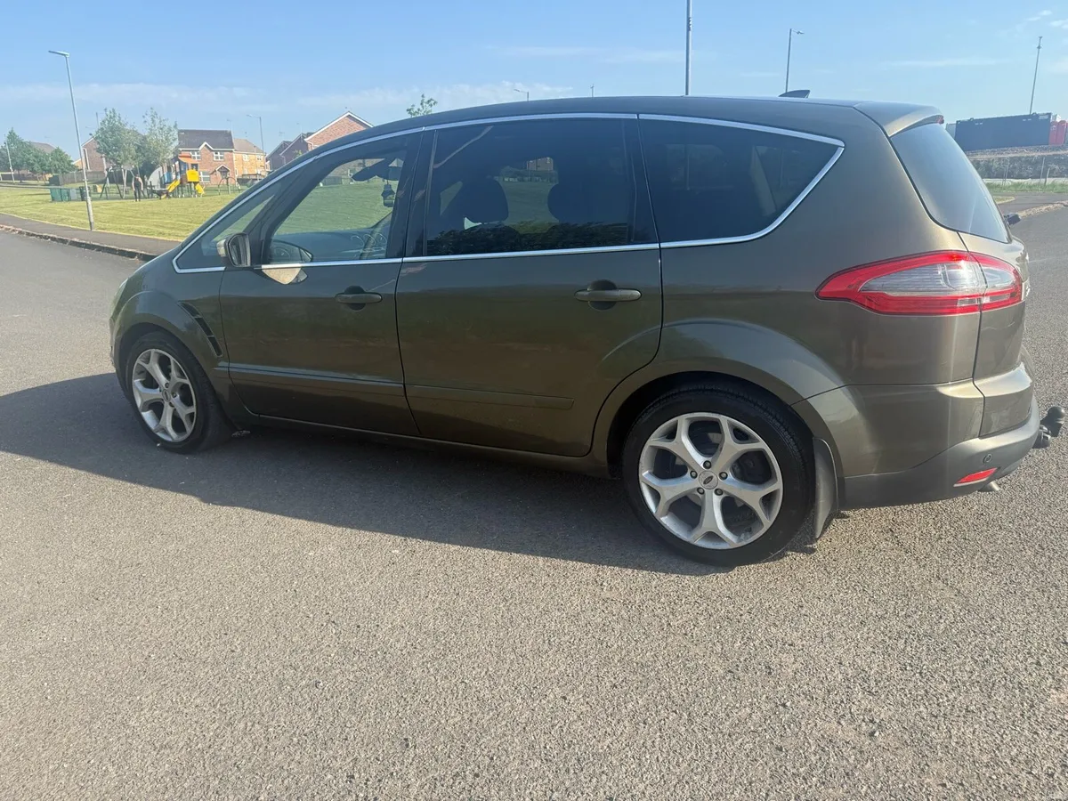 Ford Smax 7 seater - Image 4