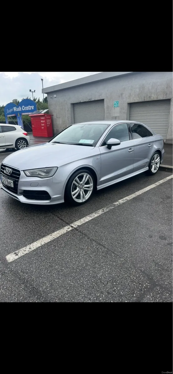 Audi A3 saloon S-line - Image 3