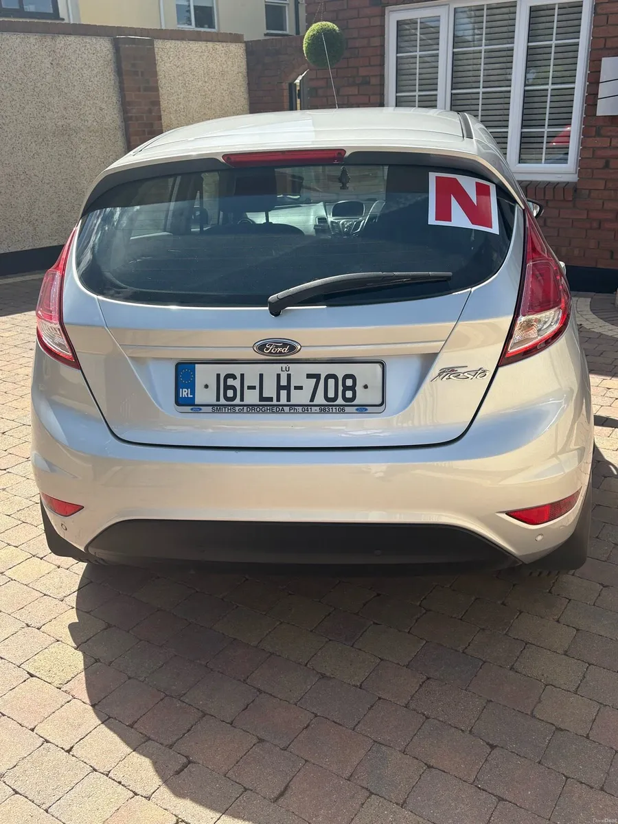 Ford fiesta - Image 2