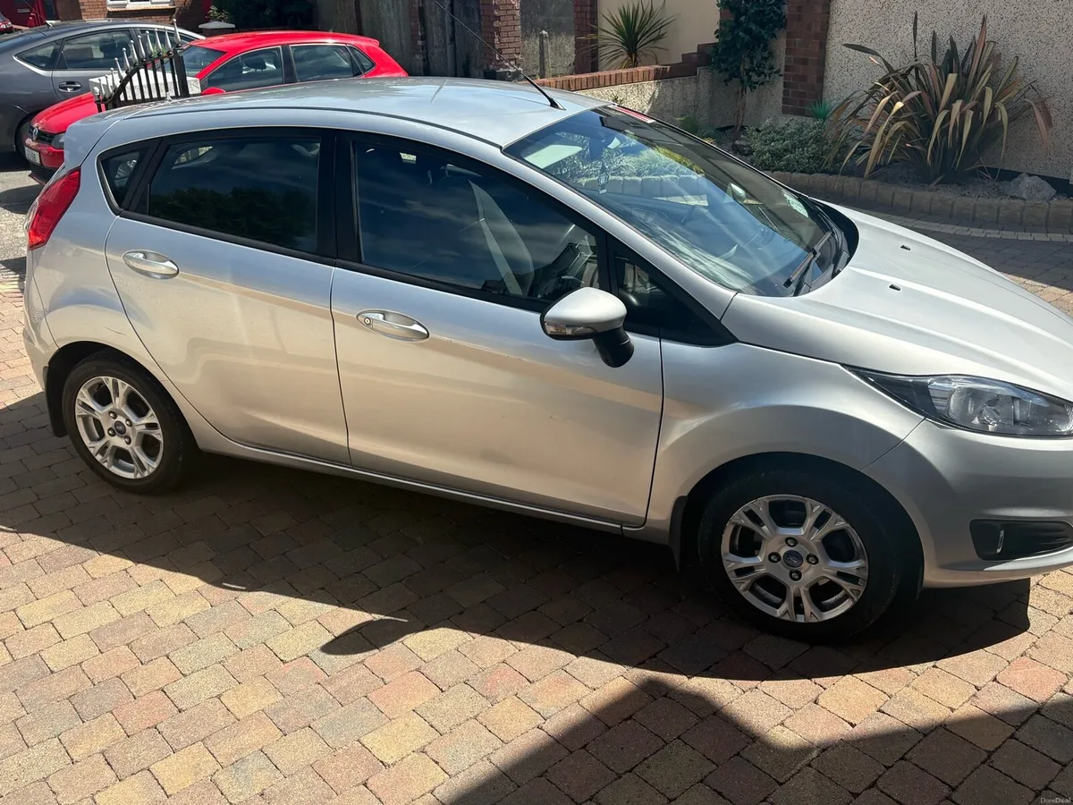 Ford fiesta - Image 3