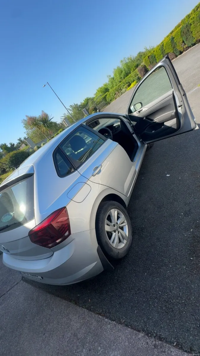 Volkswagen Polo 2019 - Image 3