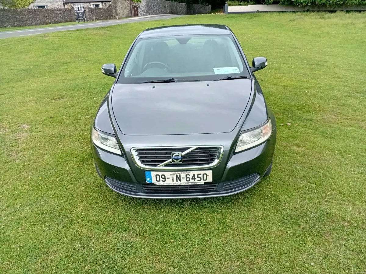 Volvo S40 1.6 diesel,Nct 03/27,Tax 12/27 - Image 4