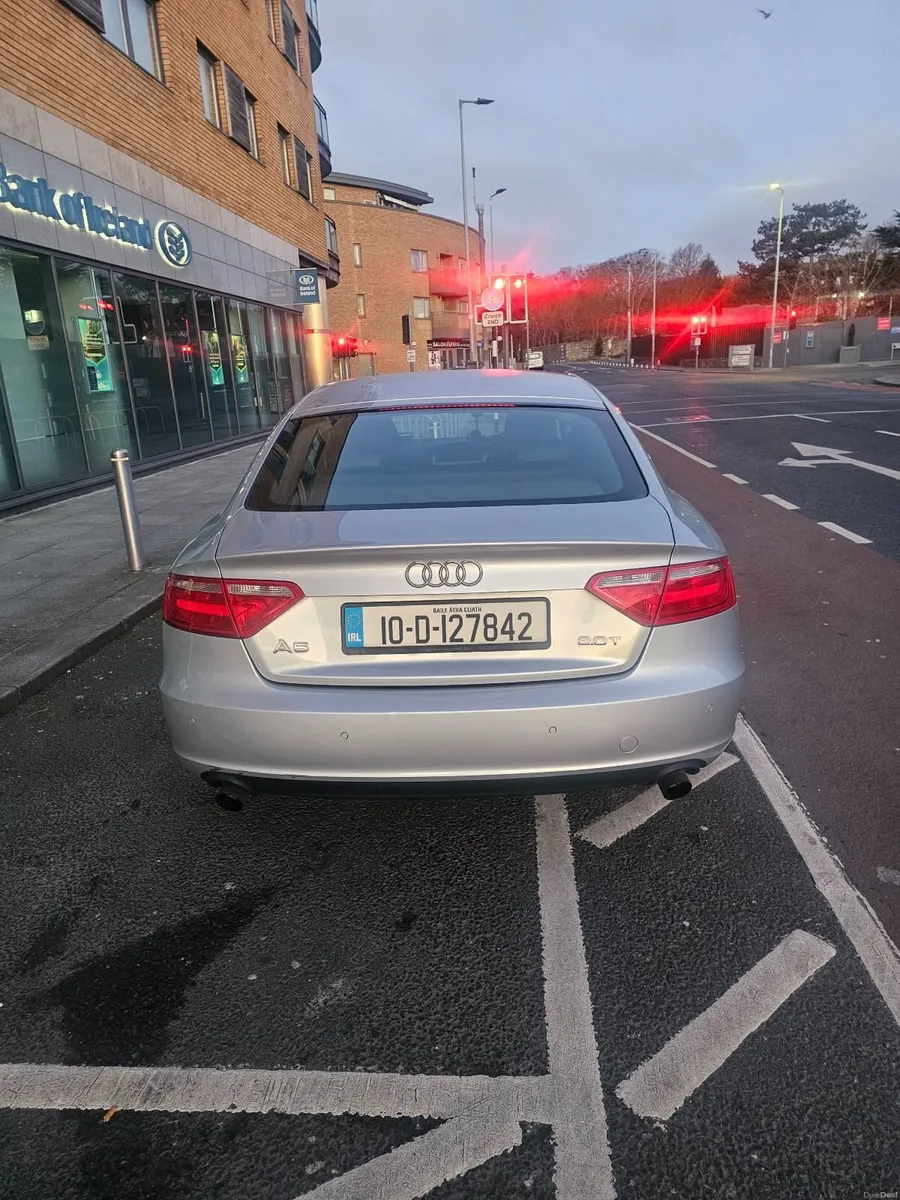Audi A5 2010 - Image 2