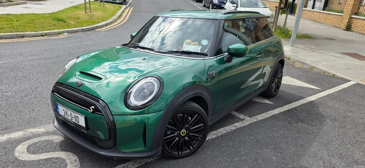 Mini Cooper 2024 - Image 3