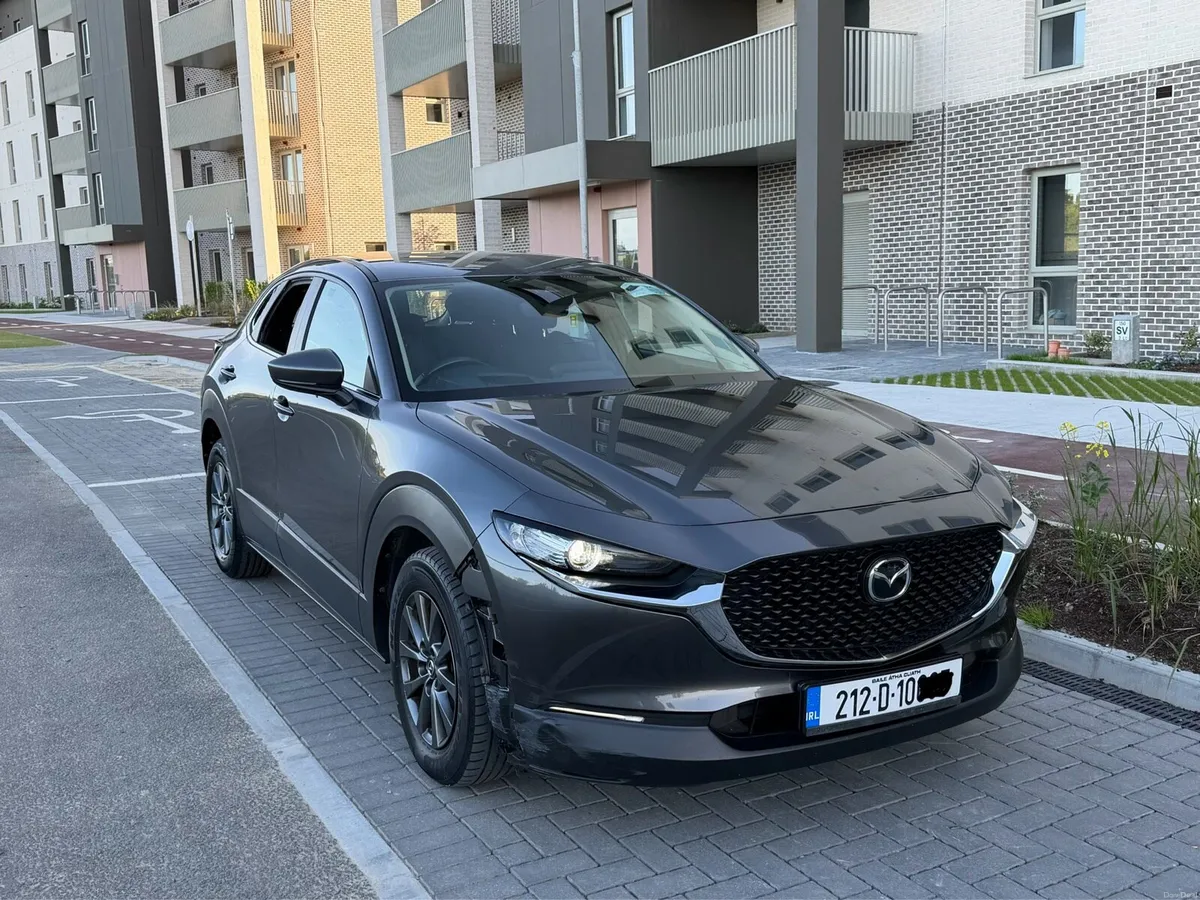 2021 Mazda CX-30 Skyactive D Manual low kilometers - Image 3