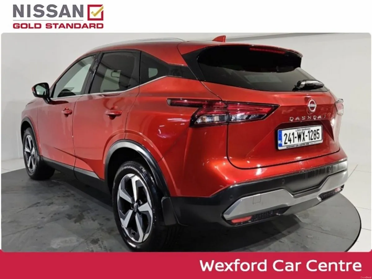 Nissan Qashqai 1.3 PET MILD HYBRID SV PREMIUM - Image 4