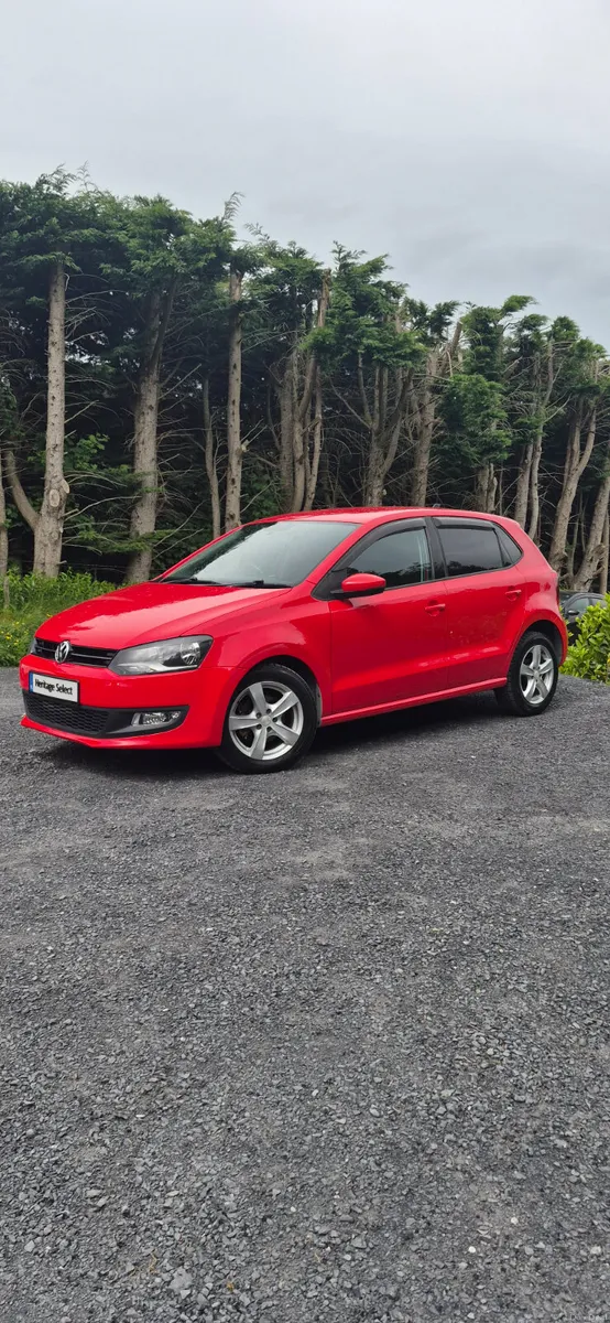 VOLKSWAGEN POLO AUTOMATIC 2013 LOW MILLAGE - Image 3