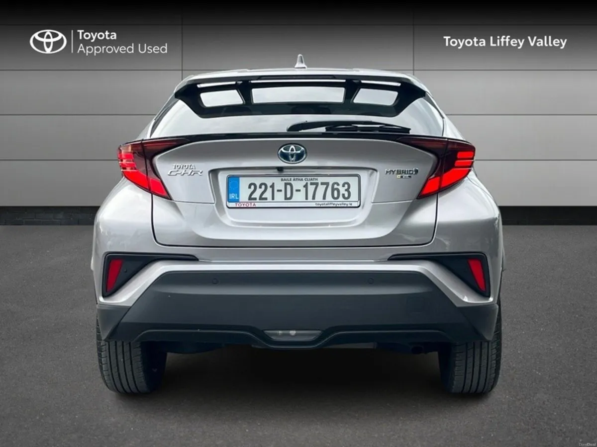 Toyota C-HR C-HR 1.8 HYBRID SOL - Image 4